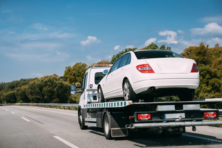 Remorquage de voiture : dans quels cas faire appel à un professionnel